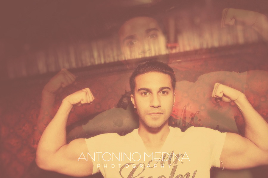 Samedis PLEASE ME - ONE YEAR ANNIVERSARY